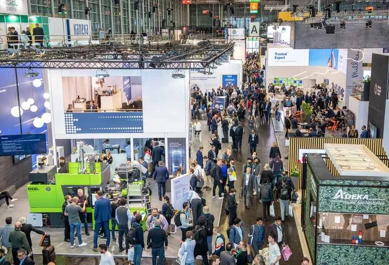 How can I obtain the program catalogue for Düsseldorf Plastics & Rubber Exhibition 2028?