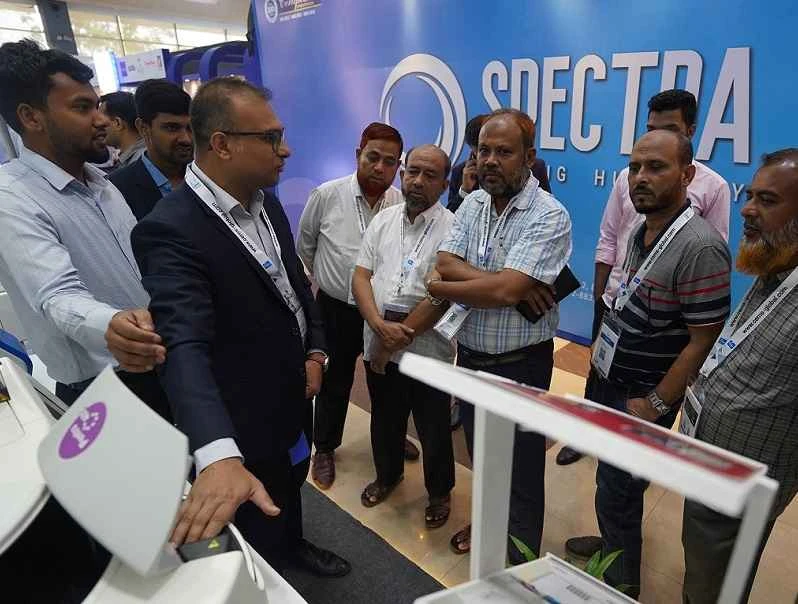 What exhibits will be featured at Meditex Bangladesh 2026?