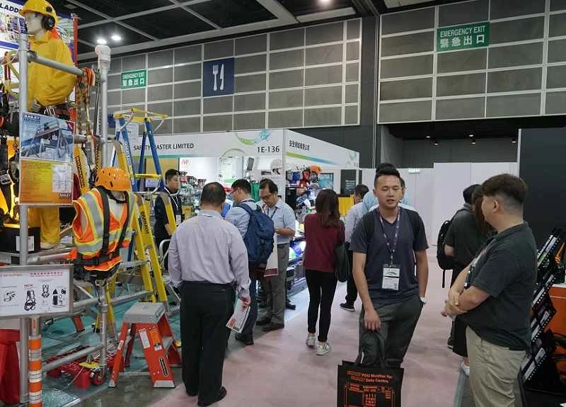 What are the ticket prices for the 2026 Hong Kong Building Materials Fair, and how can I purchase them?
