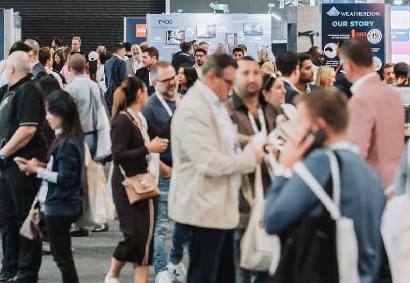 Where and how can I buy tickets for the 2027 London NoVacancy Hotel Expo?